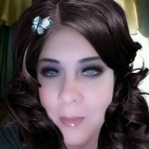 Meet your Posher, Brandy